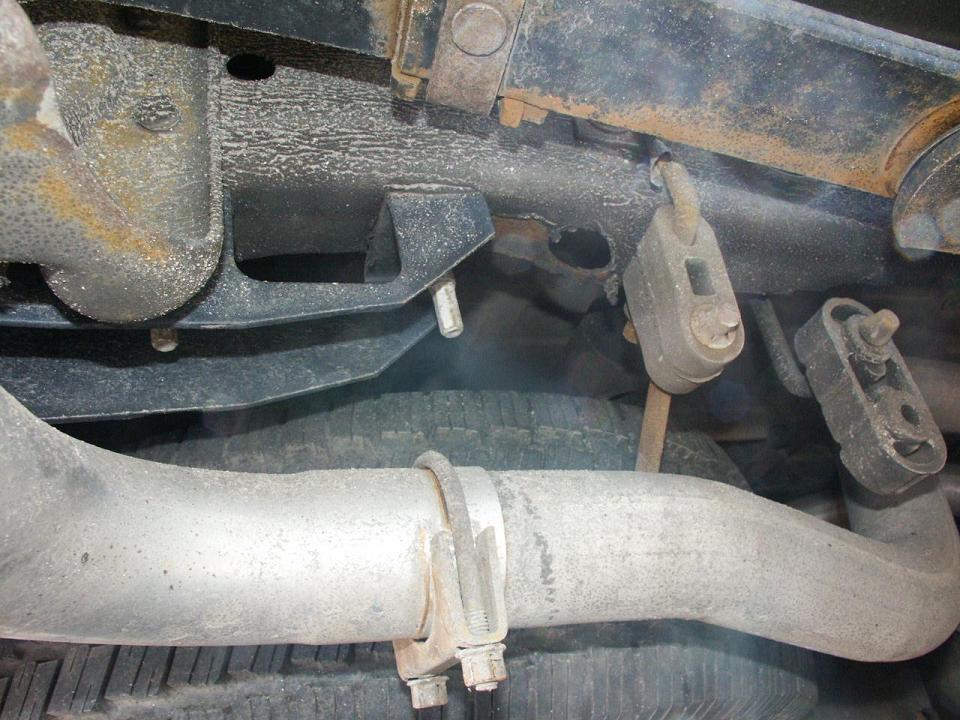 silverado%20frame%20right.JPG